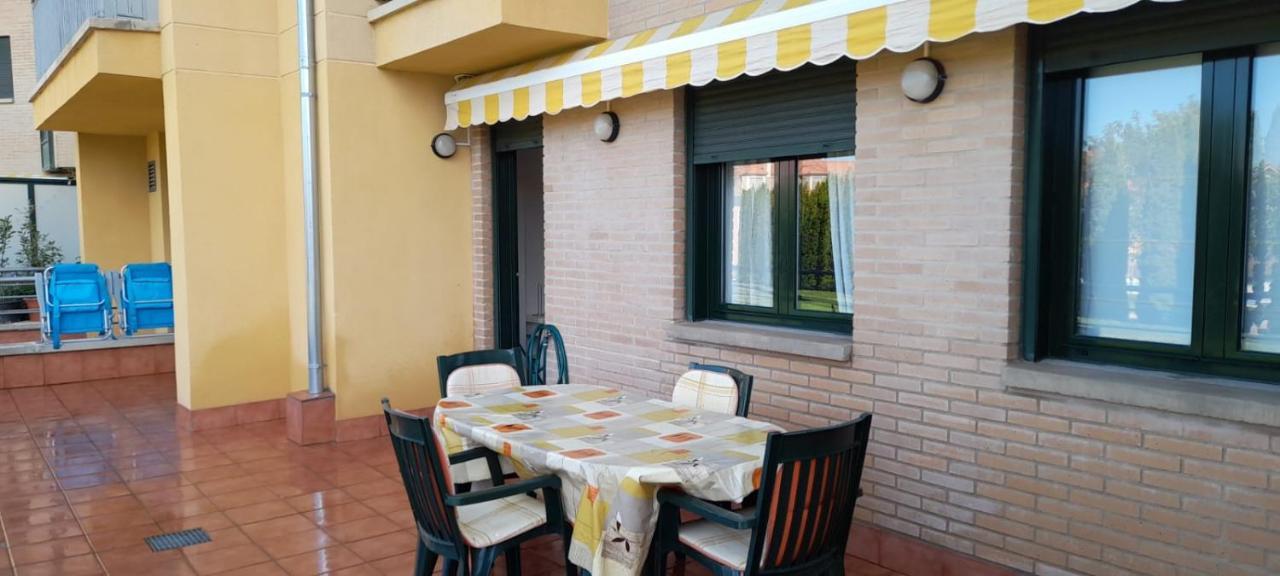 Monteperdido Jaca Apartman Kültér fotó
