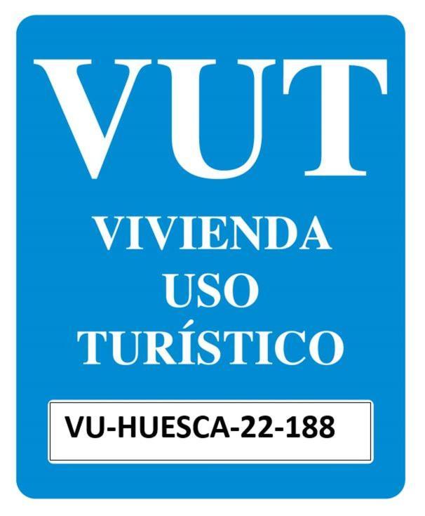 Monteperdido Jaca Apartman Kültér fotó